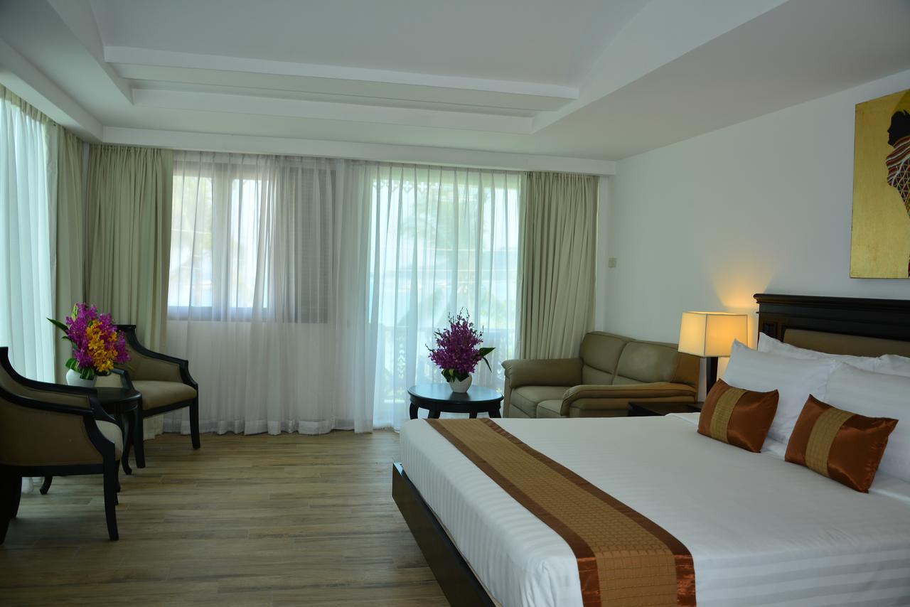Pride Beach Resort - Adults Only Patong Eksteriør billede