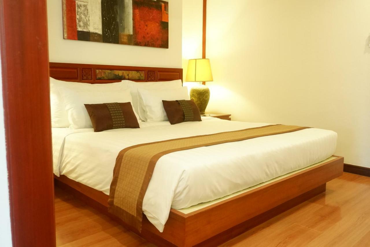 Pride Beach Resort - Adults Only Patong Eksteriør billede